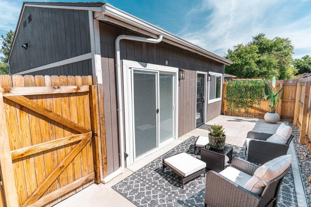Beautiful Denver Carriage House Exterior foto